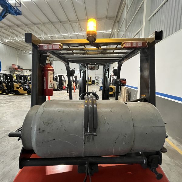Montacargas Toyota 5000 lbs a Gas | Con Garantía y Envío Nacional | 7FGCU25 - Imagen 3