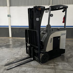 ⚡ Montacargas Eléctrico Crown RC5535-30 | Hombre Parado Contrabalanceado | 3,000 lbs | Envío a Todo México